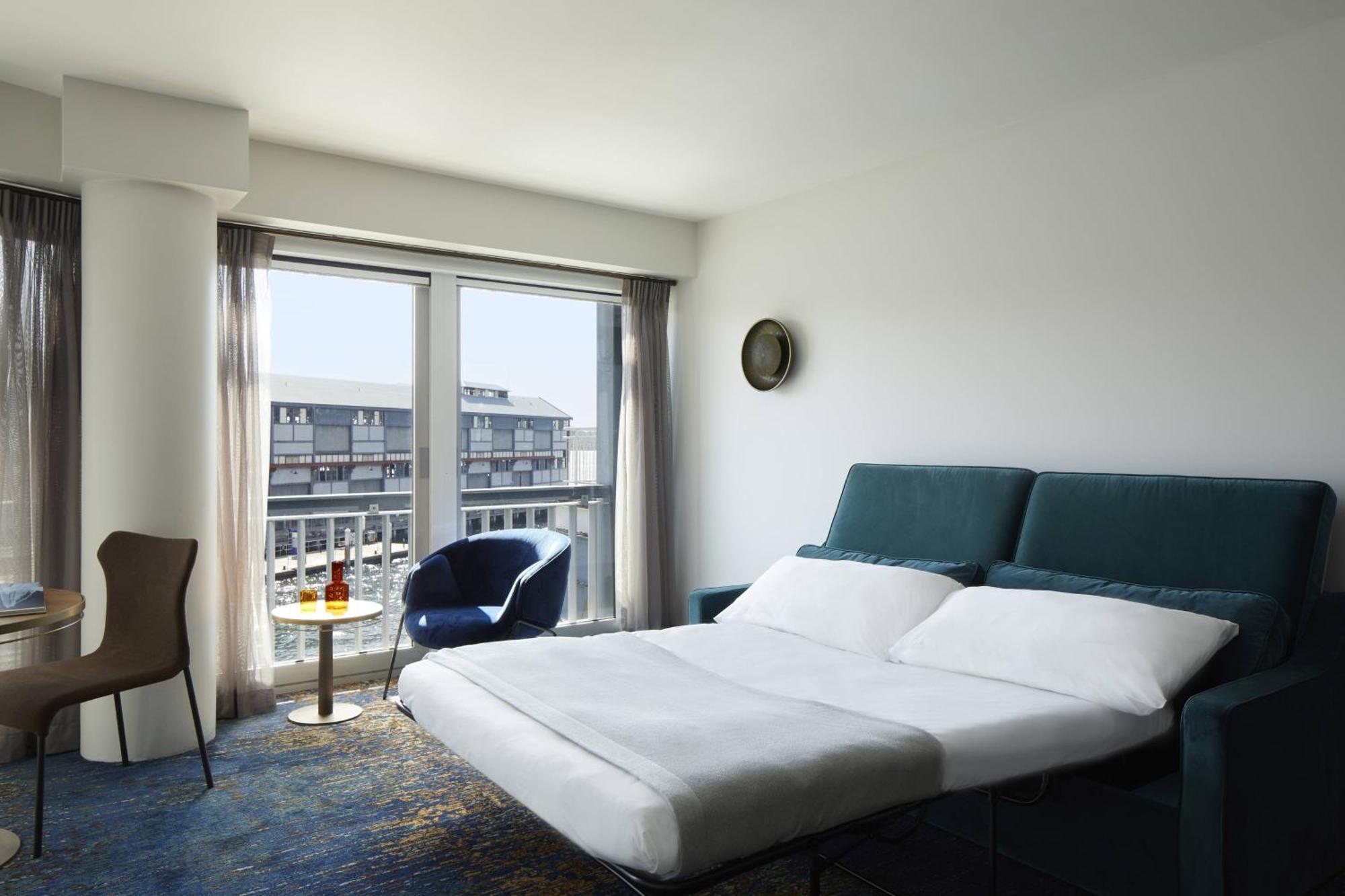 Pier One Sydney Harbour, Autograph Collection Hotell Eksteriør bilde A sofa bed